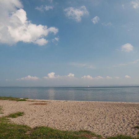 Familienzimmer Mit Gemeinschaftsbad Gross Banzelvitz Екстериор снимка