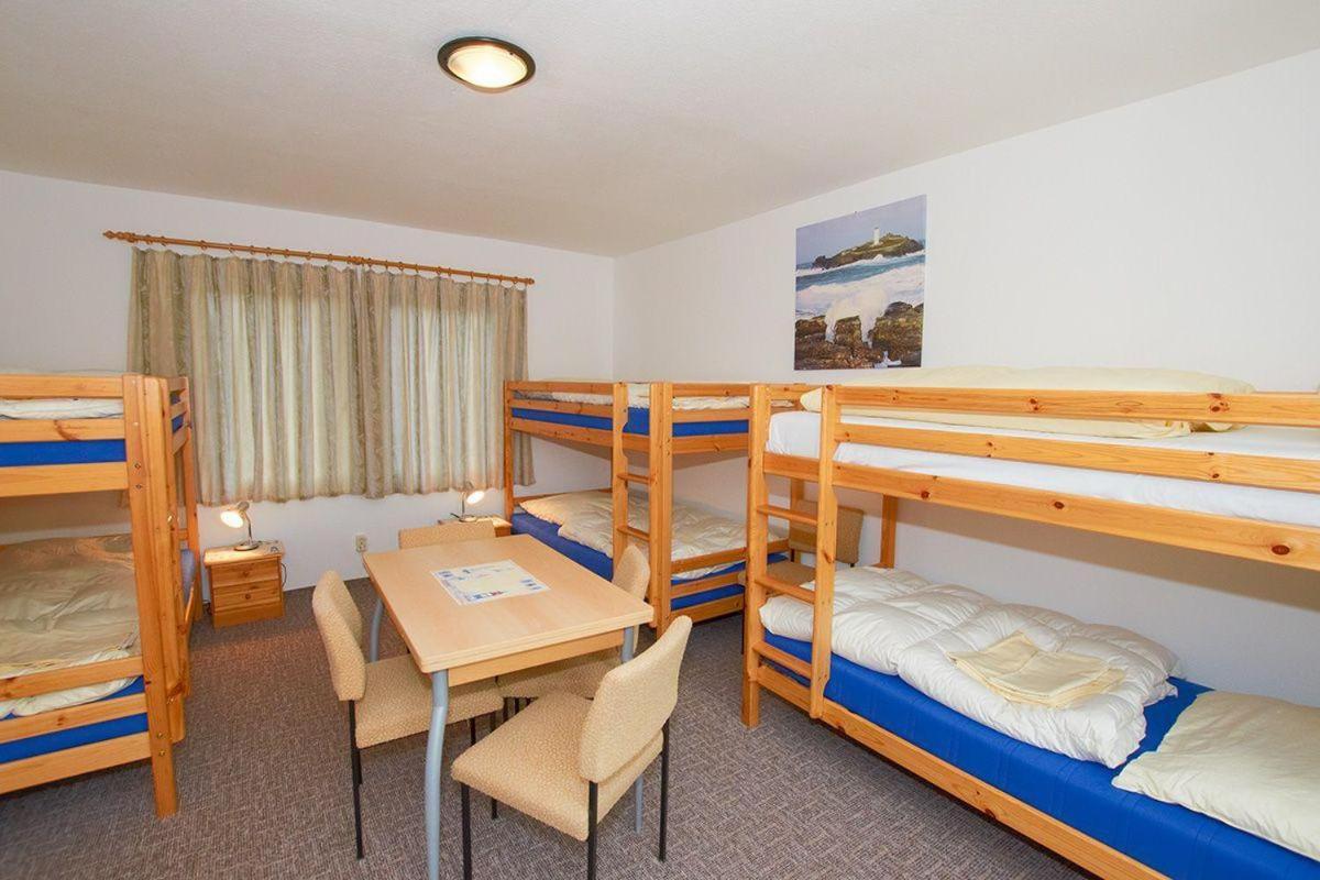 Familienzimmer Mit Gemeinschaftsbad Gross Banzelvitz Екстериор снимка